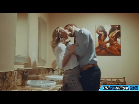 ❤️ Lè yon blond bèl sedui ou nan yon twalèt piblik ❤ Jis pònografi nan pònografi ht.dreamlandpassionjourney.ru ️❤